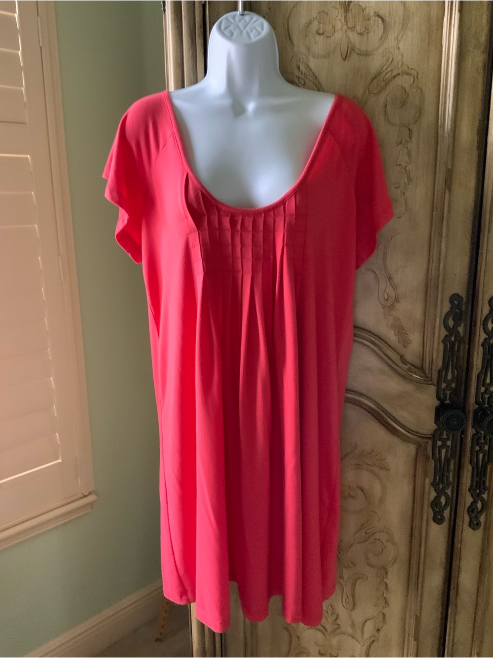Pacific Beach Women's Coral Short Sleeve Scoop Neck Tunic Coverup Size Medium